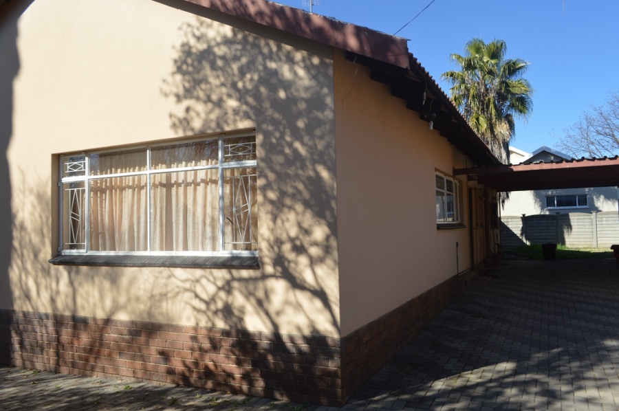 3 Bedroom Property for Sale in La Hoff North West